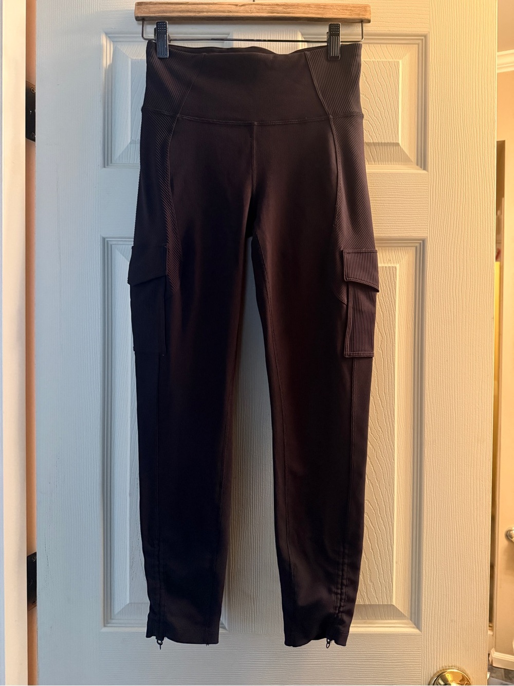 Lululemon Women's Size 6 Black Trail Trekker High-Rise Tight